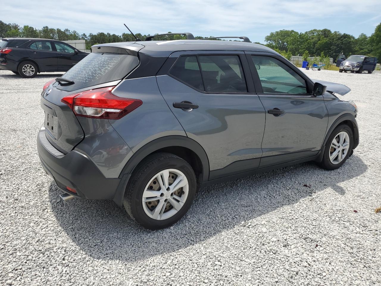 Photo 2 VIN: 3N1CP5CU6KL560120 - NISSAN KICKS 