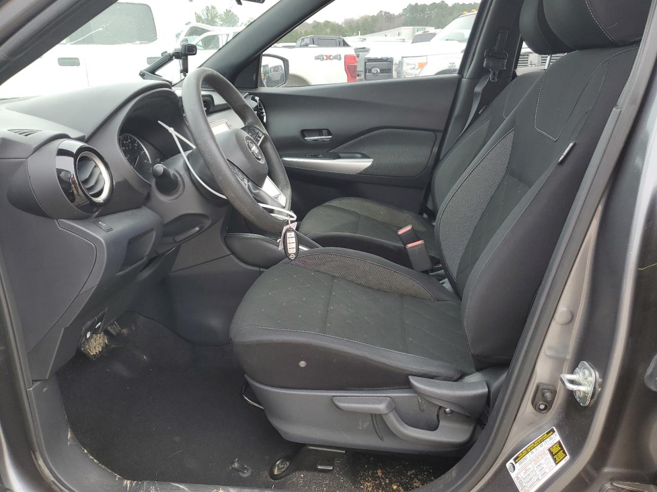 Photo 6 VIN: 3N1CP5CU7JL507344 - NISSAN KICKS 