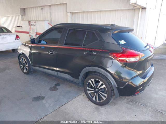 Photo 2 VIN: 3N1CP5CU7JL526461 - NISSAN KICKS 