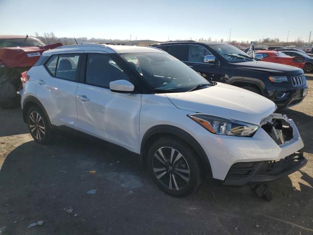 Photo 3 VIN: 3N1CP5CU7JL530557 - NISSAN KICKS 