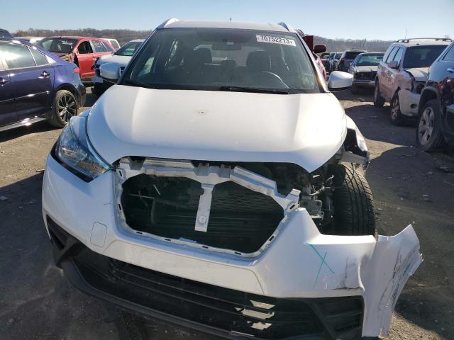 Photo 4 VIN: 3N1CP5CU7JL530557 - NISSAN KICKS 