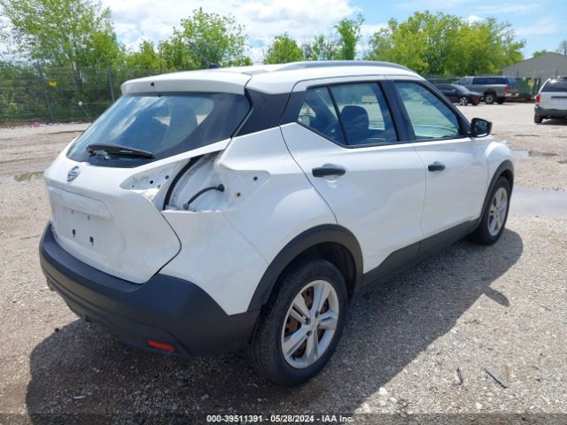 Photo 3 VIN: 3N1CP5CU7JL541820 - NISSAN KICKS 