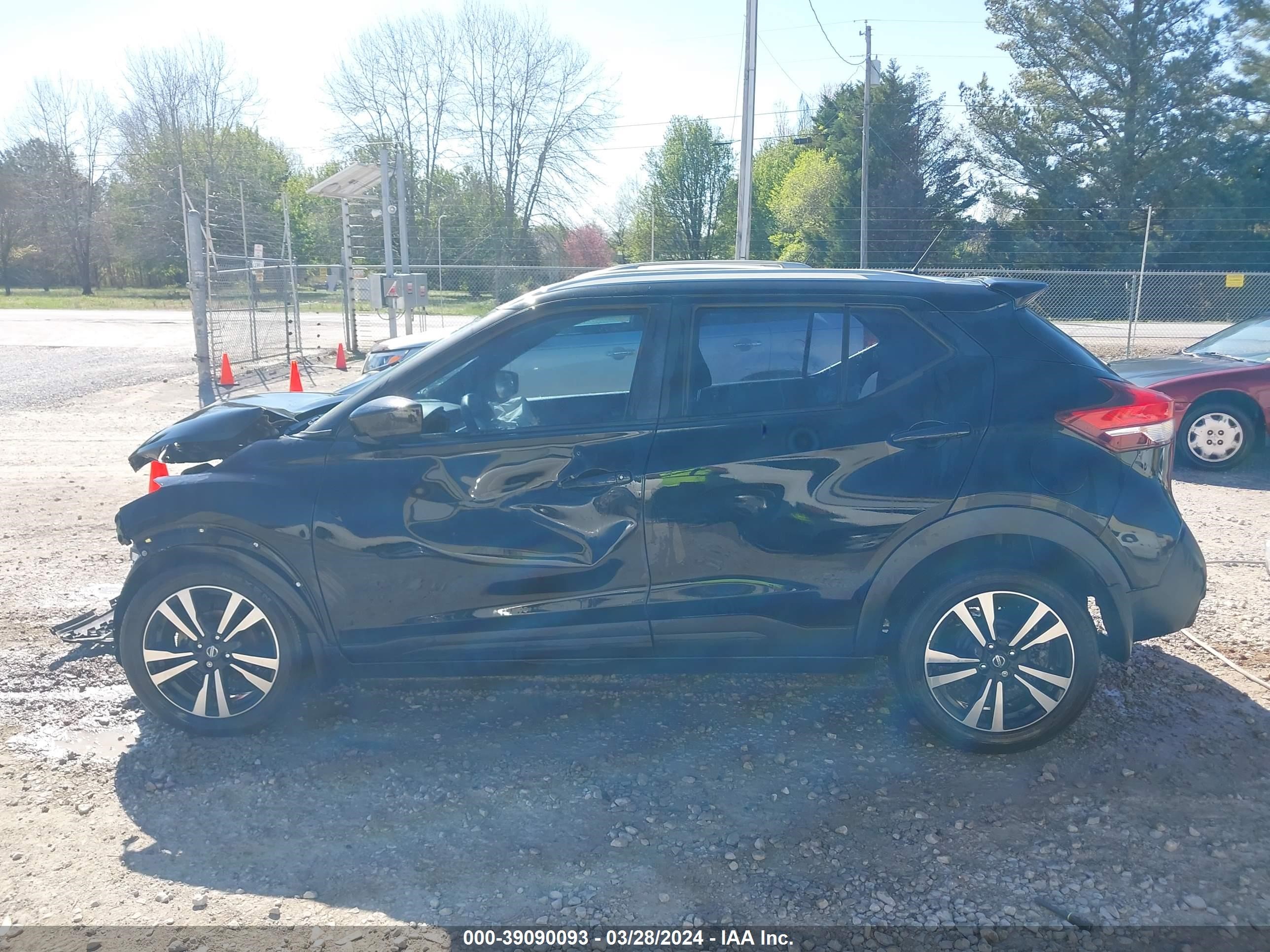 Photo 14 VIN: 3N1CP5CU7KL507832 - NISSAN KICKS 