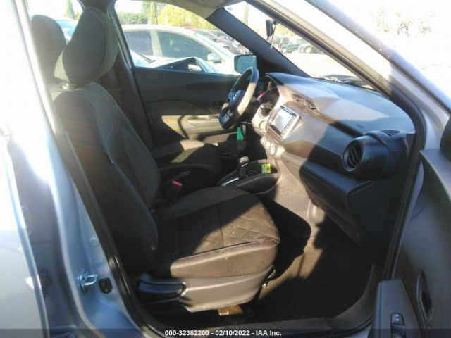 Photo 4 VIN: 3N1CP5CU7KL539583 - NISSAN KICKS 