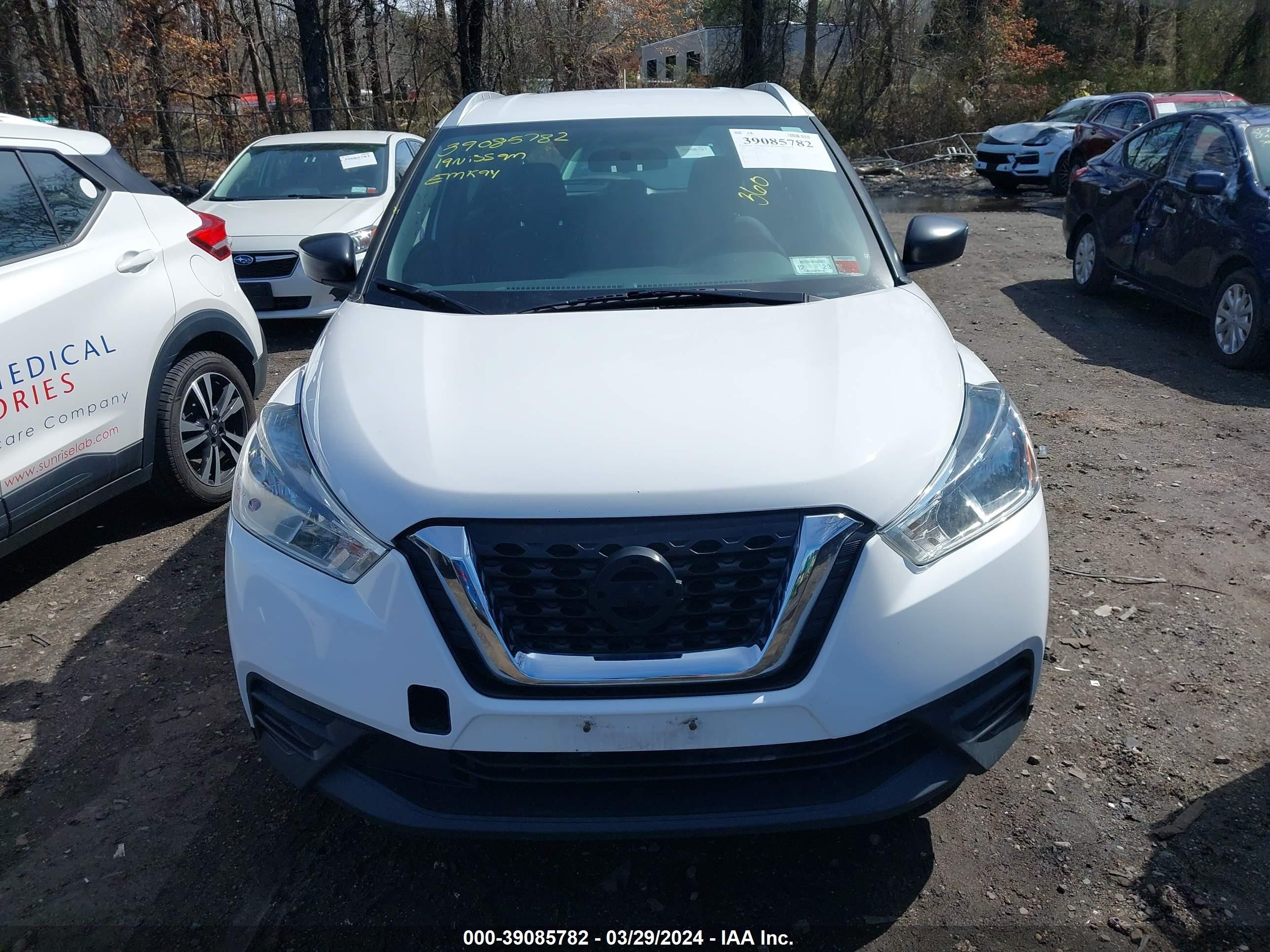 Photo 11 VIN: 3N1CP5CU7KL548526 - NISSAN KICKS 