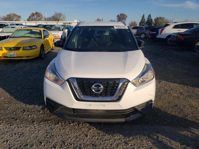 Photo 4 VIN: 3N1CP5CU7KL557808 - NISSAN KICKS 