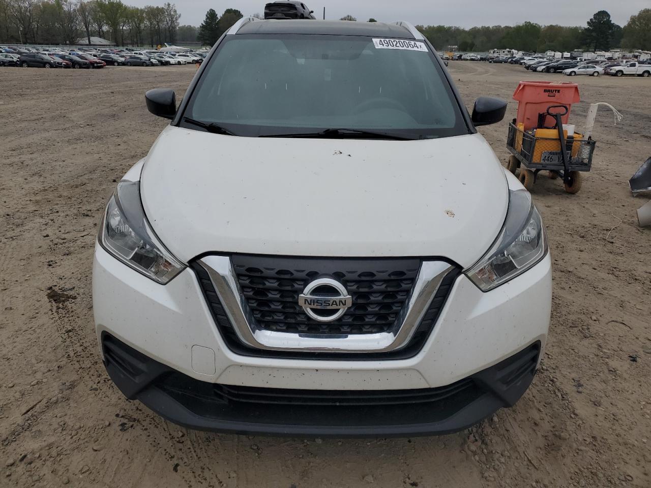 Photo 4 VIN: 3N1CP5CU7KL562927 - NISSAN KICKS 