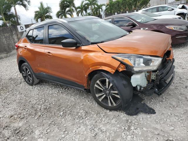 Photo 3 VIN: 3N1CP5CU8JL528879 - NISSAN KICKS S 