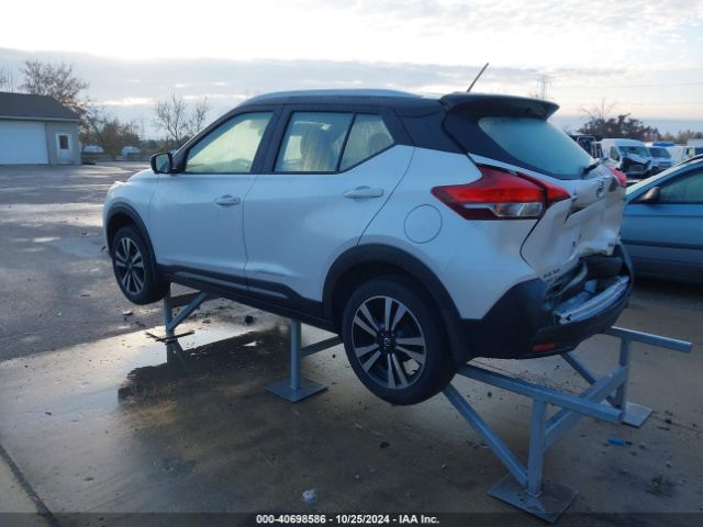 Photo 2 VIN: 3N1CP5CU8KL532318 - NISSAN KICKS 