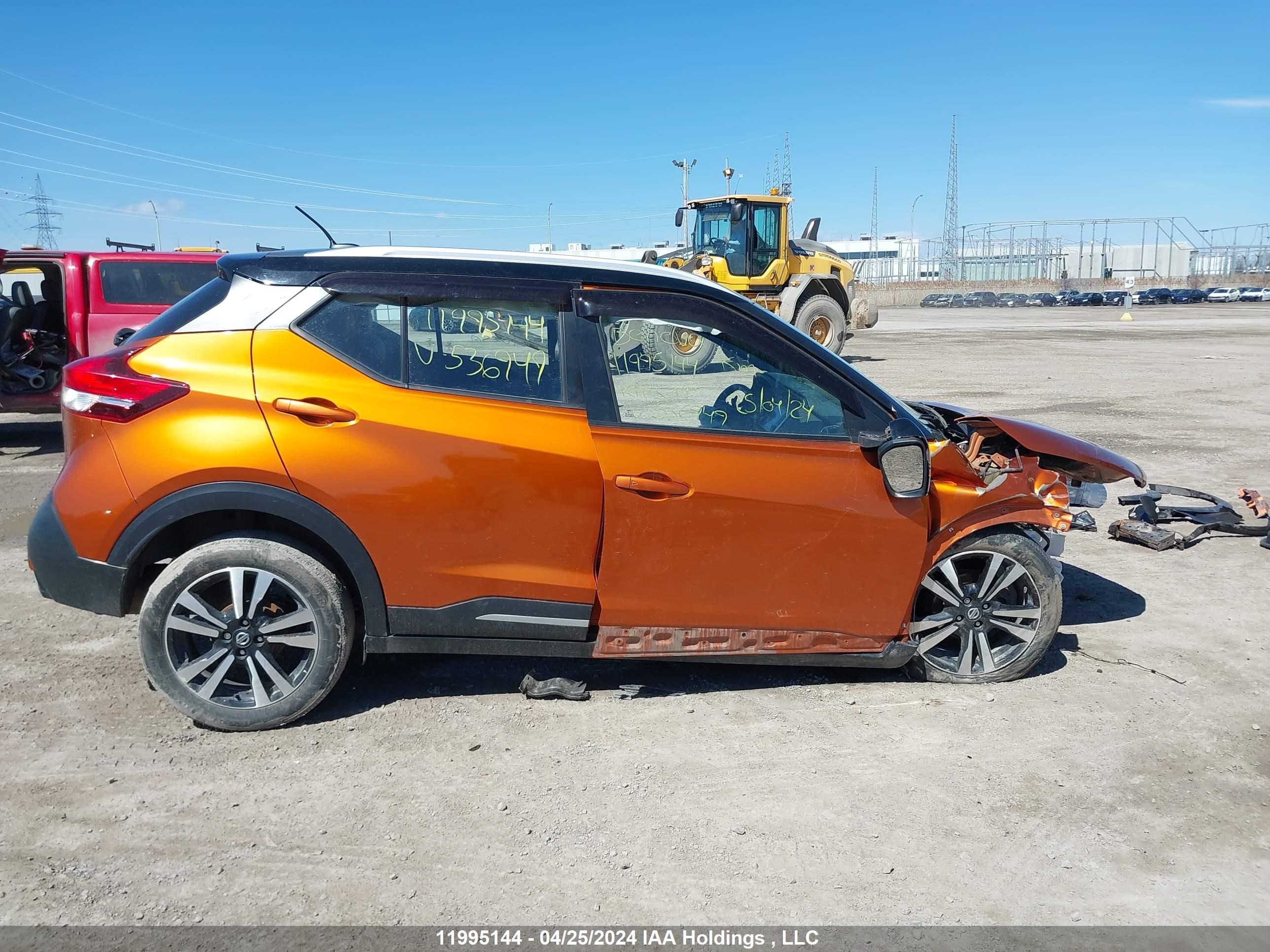 Photo 12 VIN: 3N1CP5CU8KL536949 - NISSAN KICKS 