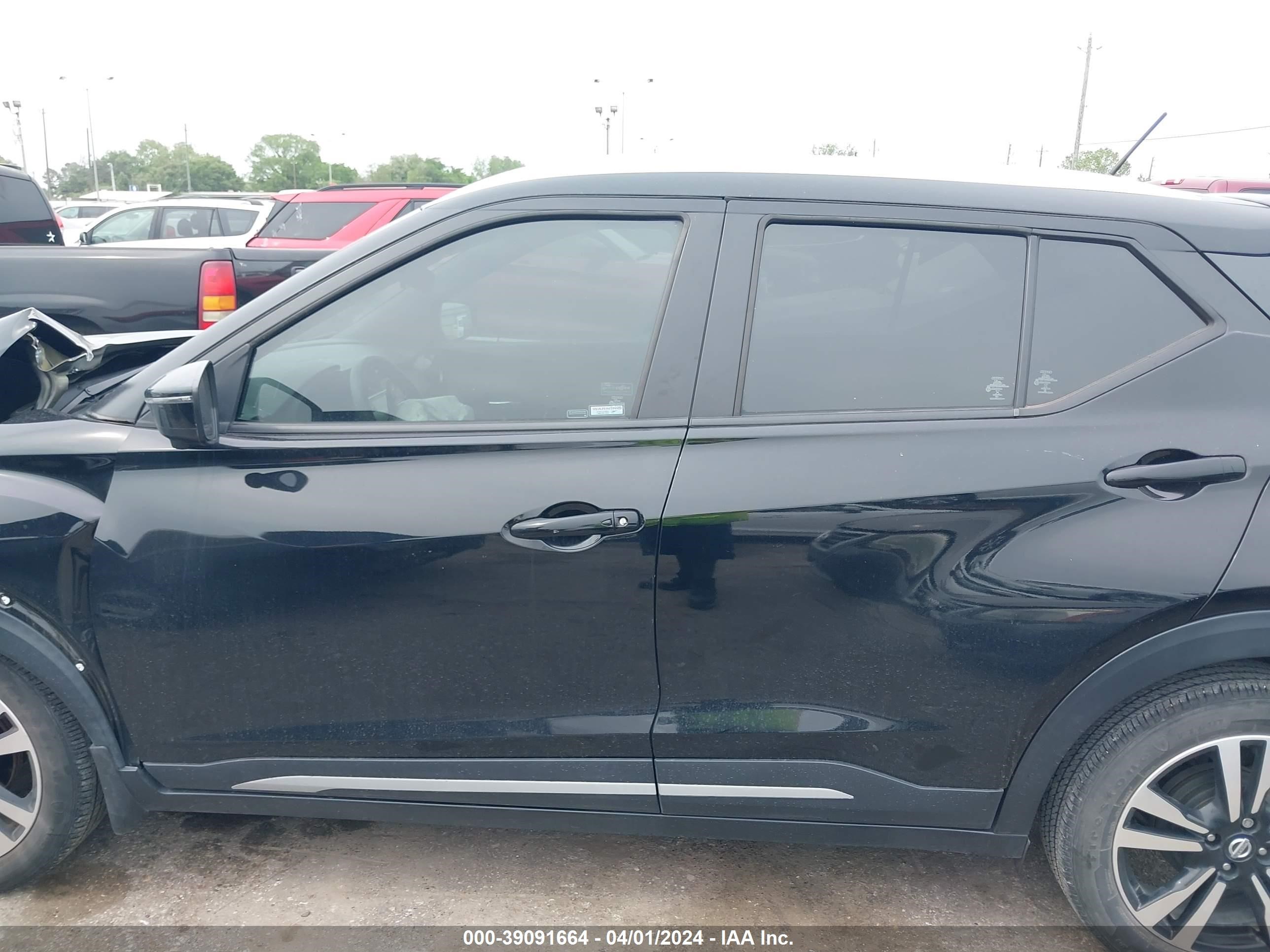 Photo 13 VIN: 3N1CP5CU8KL545330 - NISSAN KICKS 