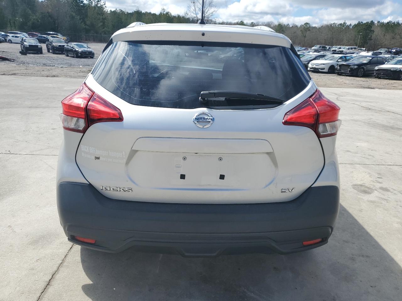 Photo 5 VIN: 3N1CP5CU9JL510388 - NISSAN KICKS 