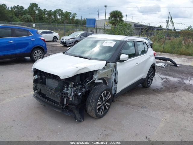 Photo 1 VIN: 3N1CP5CU9JL520693 - NISSAN KICKS 