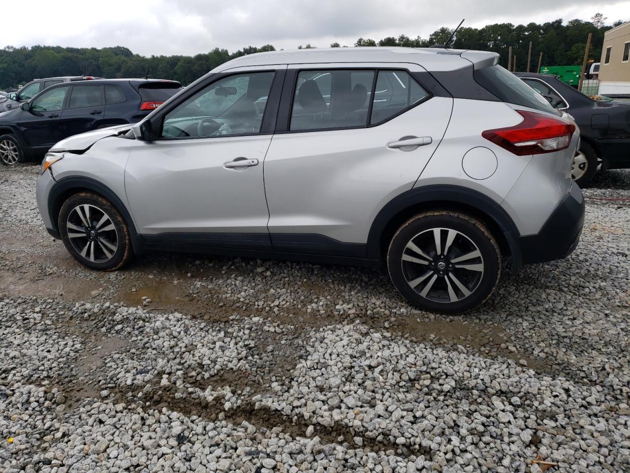 Photo 1 VIN: 3N1CP5CU9JL538272 - NISSAN KICKS 