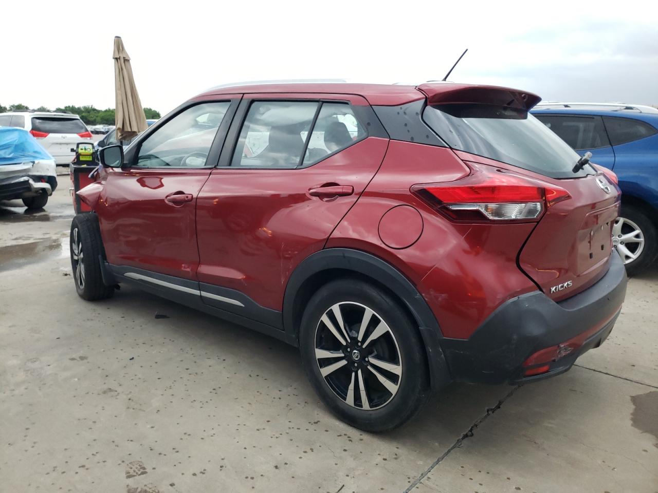 Photo 1 VIN: 3N1CP5CU9JL541589 - NISSAN KICKS 