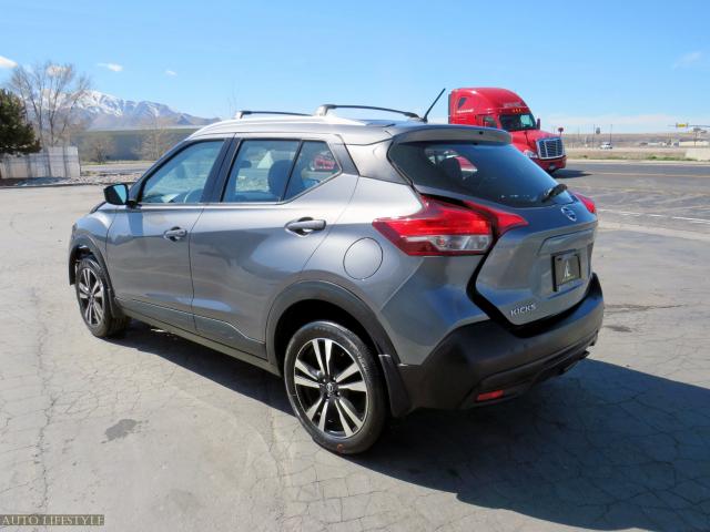 Photo 2 VIN: 3N1CP5CU9KL492850 - NISSAN KICKS S 