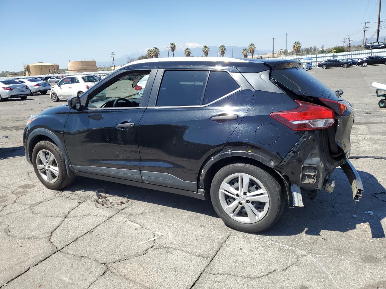 Photo 1 VIN: 3N1CP5CU9KL500428 - NISSAN KICKS 