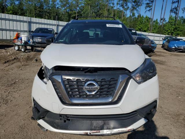 Photo 4 VIN: 3N1CP5CUXJL509525 - NISSAN KICKS 