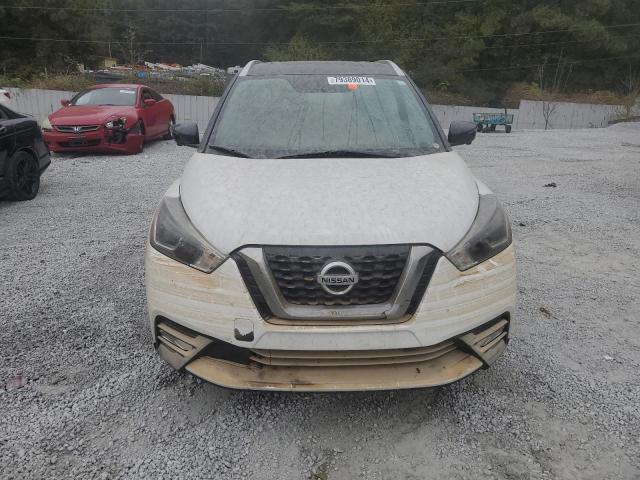 Photo 4 VIN: 3N1CP5CUXJL512733 - NISSAN KICKS S 