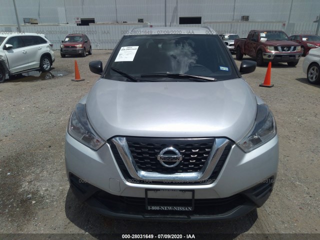 Photo 5 VIN: 3N1CP5CUXJL517575 - NISSAN KICKS 