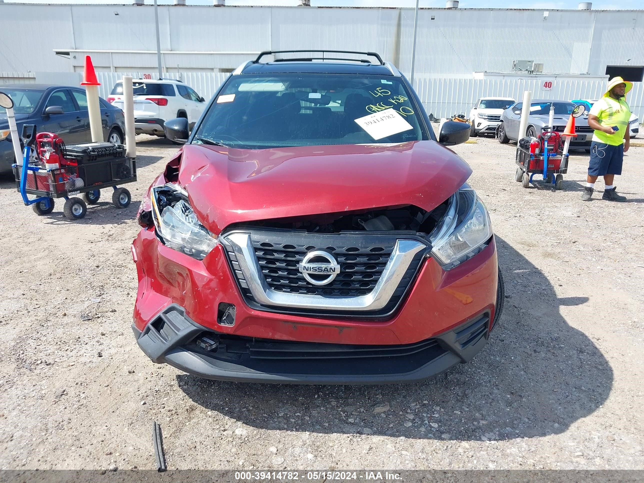 Photo 11 VIN: 3N1CP5CUXJL518936 - NISSAN KICKS 