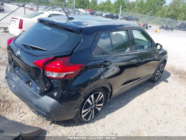 Photo 3 VIN: 3N1CP5CUXJL523487 - NISSAN KICKS 