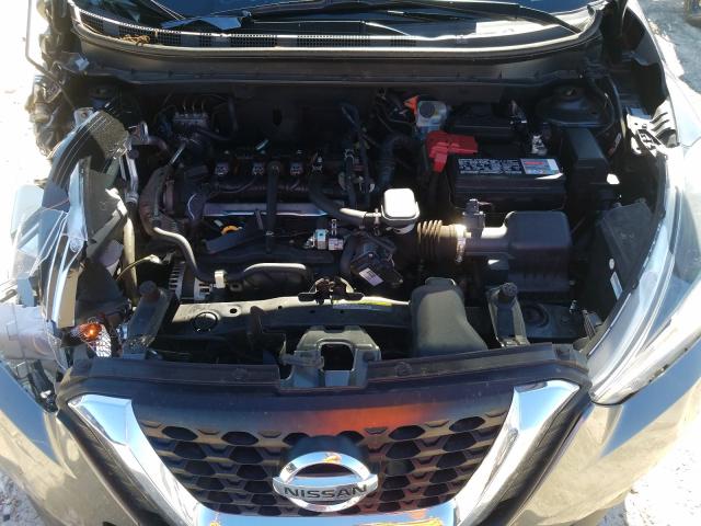 Photo 6 VIN: 3N1CP5CUXJL529709 - NISSAN KICKS S 