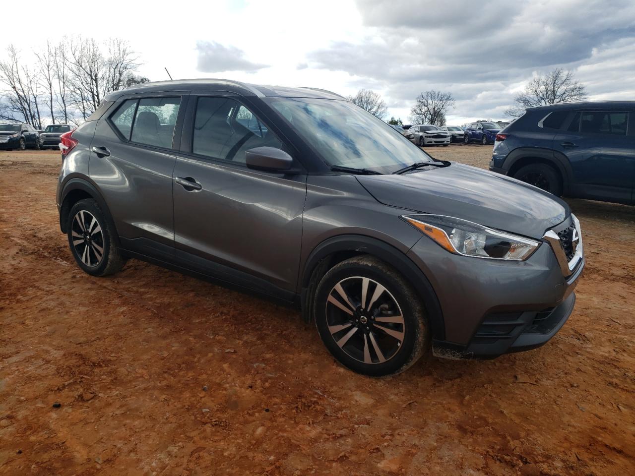 Photo 3 VIN: 3N1CP5CUXJL538877 - NISSAN KICKS 