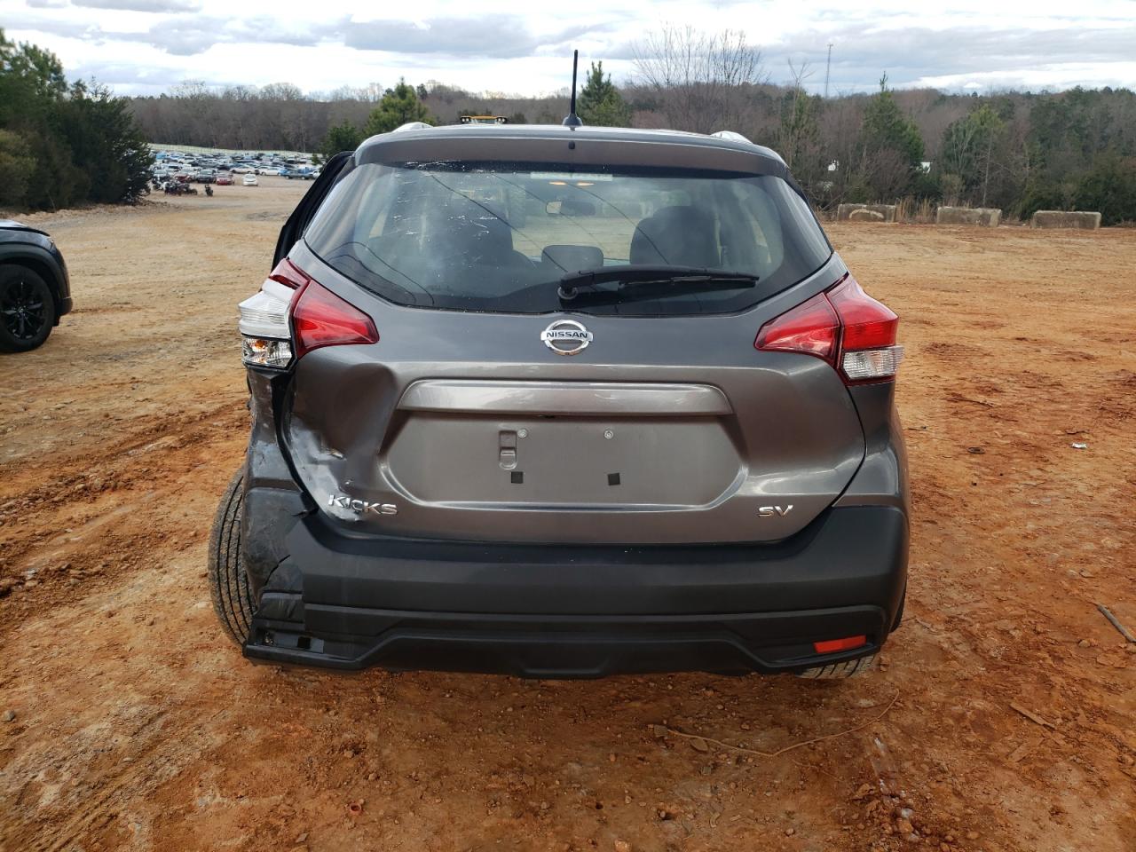 Photo 5 VIN: 3N1CP5CUXJL538877 - NISSAN KICKS 