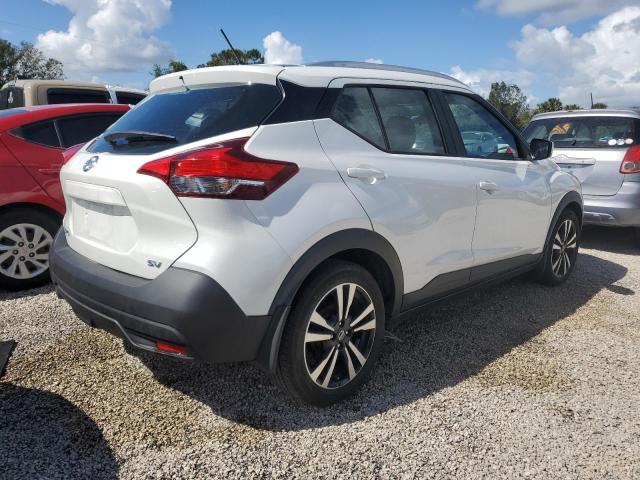 Photo 2 VIN: 3N1CP5CUXJL544629 - NISSAN KICKS S 