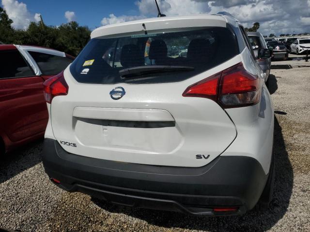 Photo 5 VIN: 3N1CP5CUXJL544629 - NISSAN KICKS S 