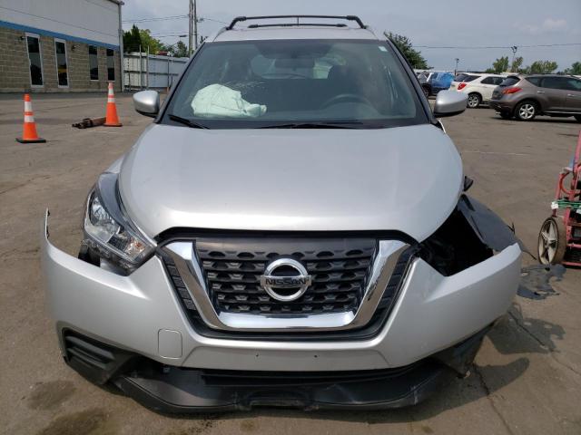 Photo 4 VIN: 3N1CP5CUXKL522308 - NISSAN KICKS S 