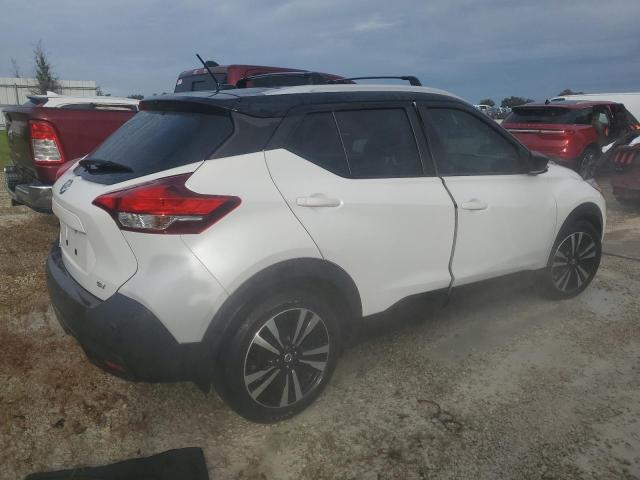 Photo 2 VIN: 3N1CP5CV0LL568028 - NISSAN KICKS SV 