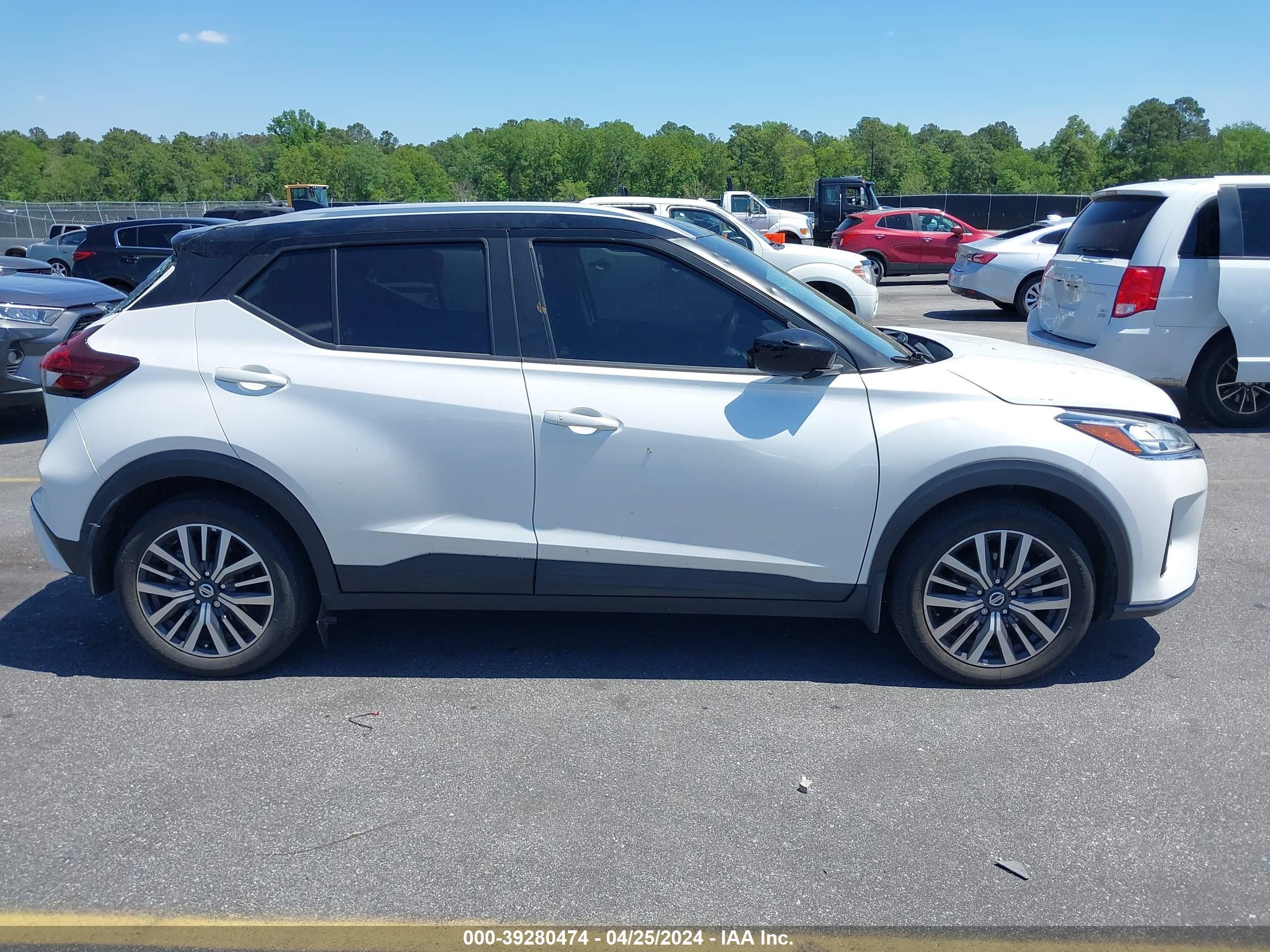 Photo 12 VIN: 3N1CP5CV0ML506582 - NISSAN KICKS 