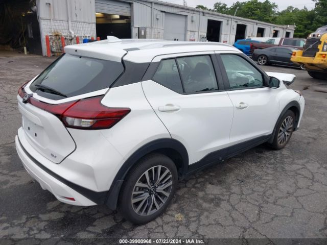 Photo 3 VIN: 3N1CP5CV0PL543717 - NISSAN KICKS 