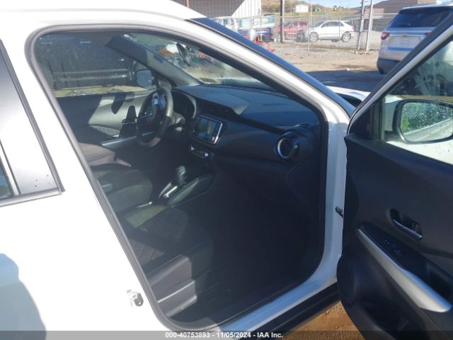 Photo 4 VIN: 3N1CP5CV1LL531747 - NISSAN KICKS 