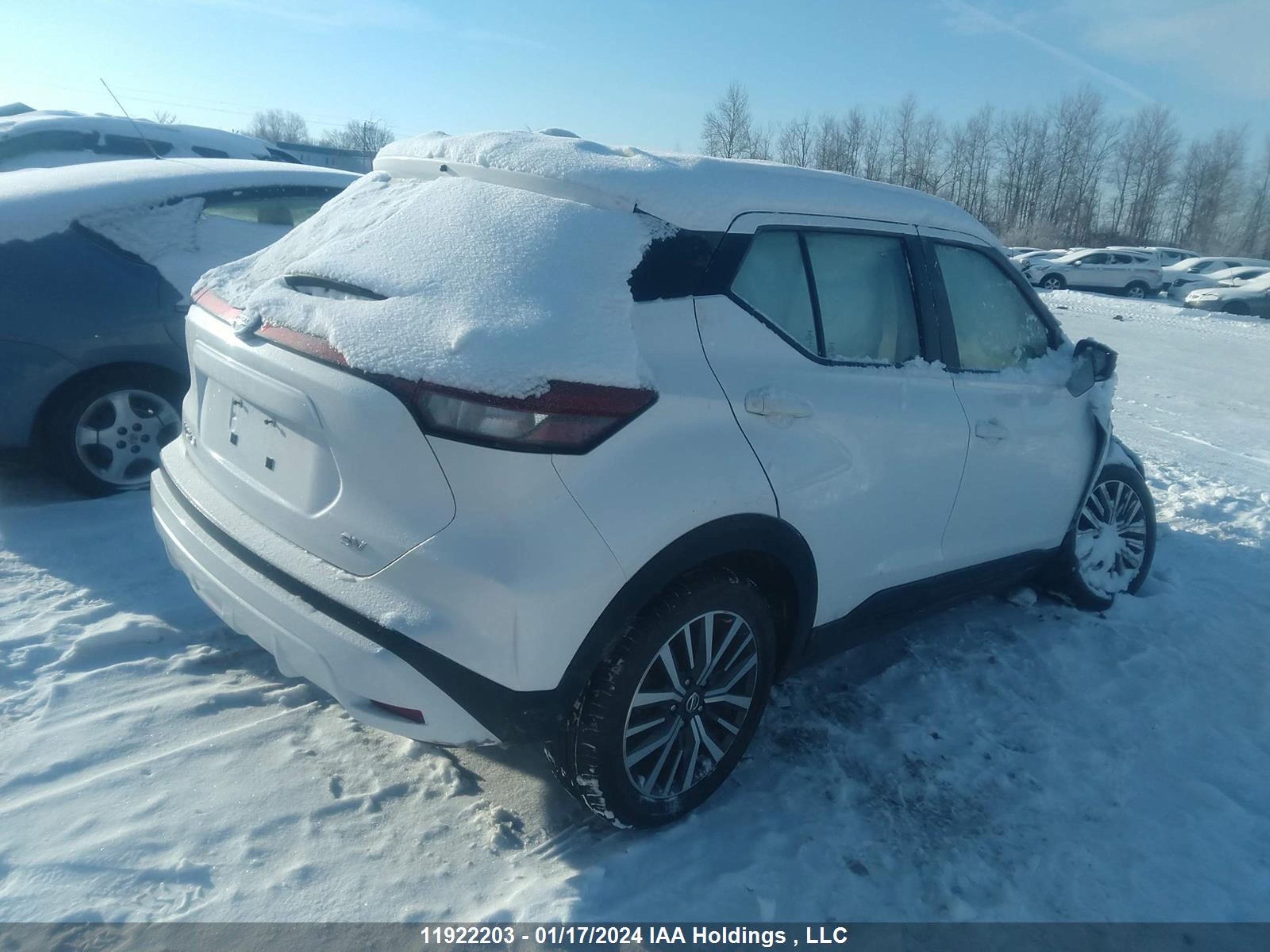 Photo 3 VIN: 3N1CP5CV1ML480669 - NISSAN KICKS 