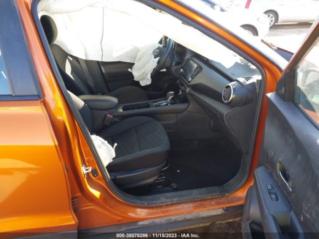 Photo 4 VIN: 3N1CP5CV1ML535878 - NISSAN KICKS 