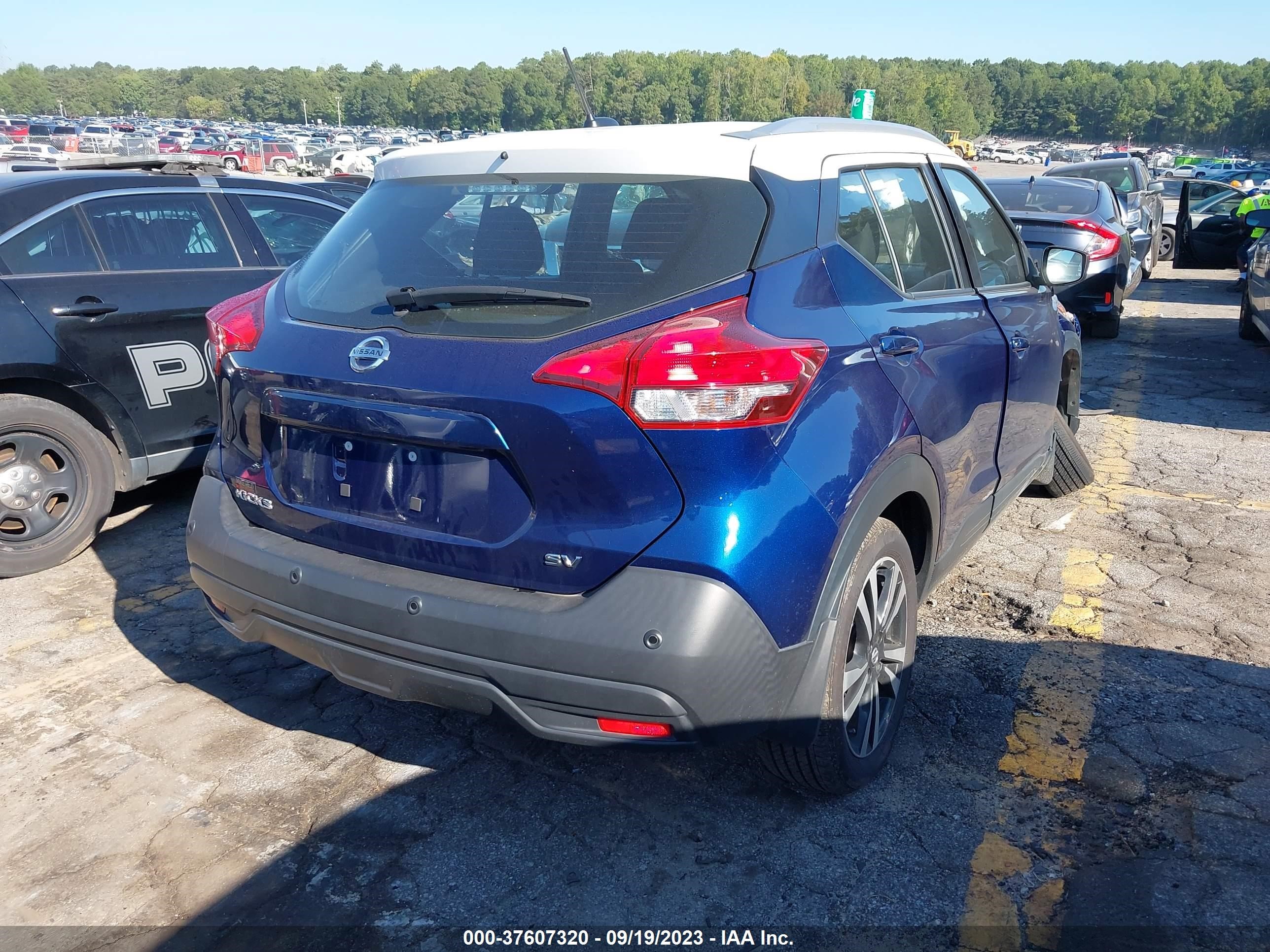 Photo 3 VIN: 3N1CP5CV2LL514035 - NISSAN KICKS 