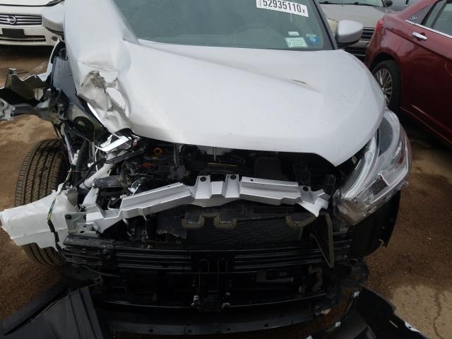 Photo 6 VIN: 3N1CP5CV2LL526945 - NISSAN KICKS SV 