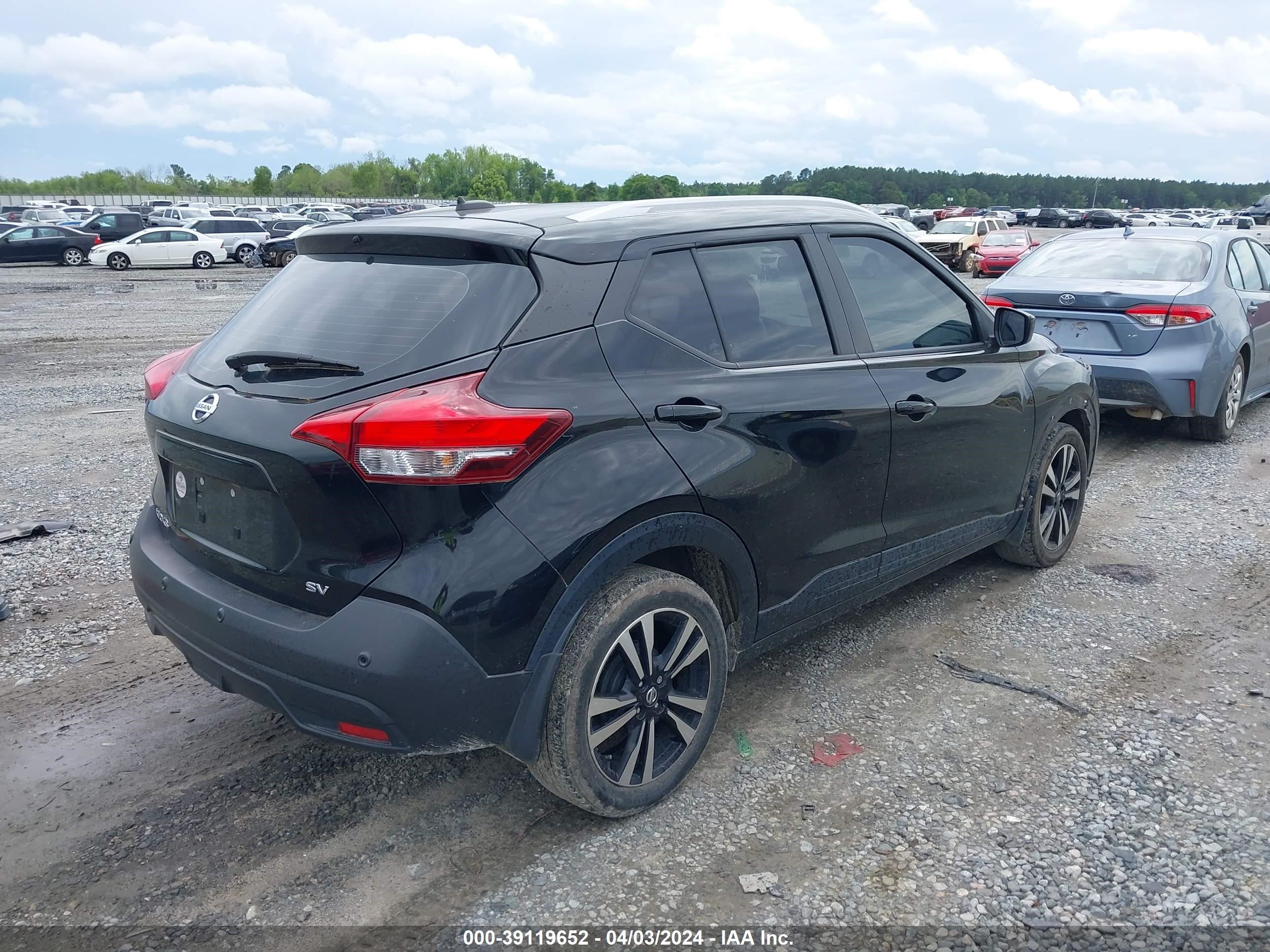 Photo 3 VIN: 3N1CP5CV2LL542871 - NISSAN KICKS 