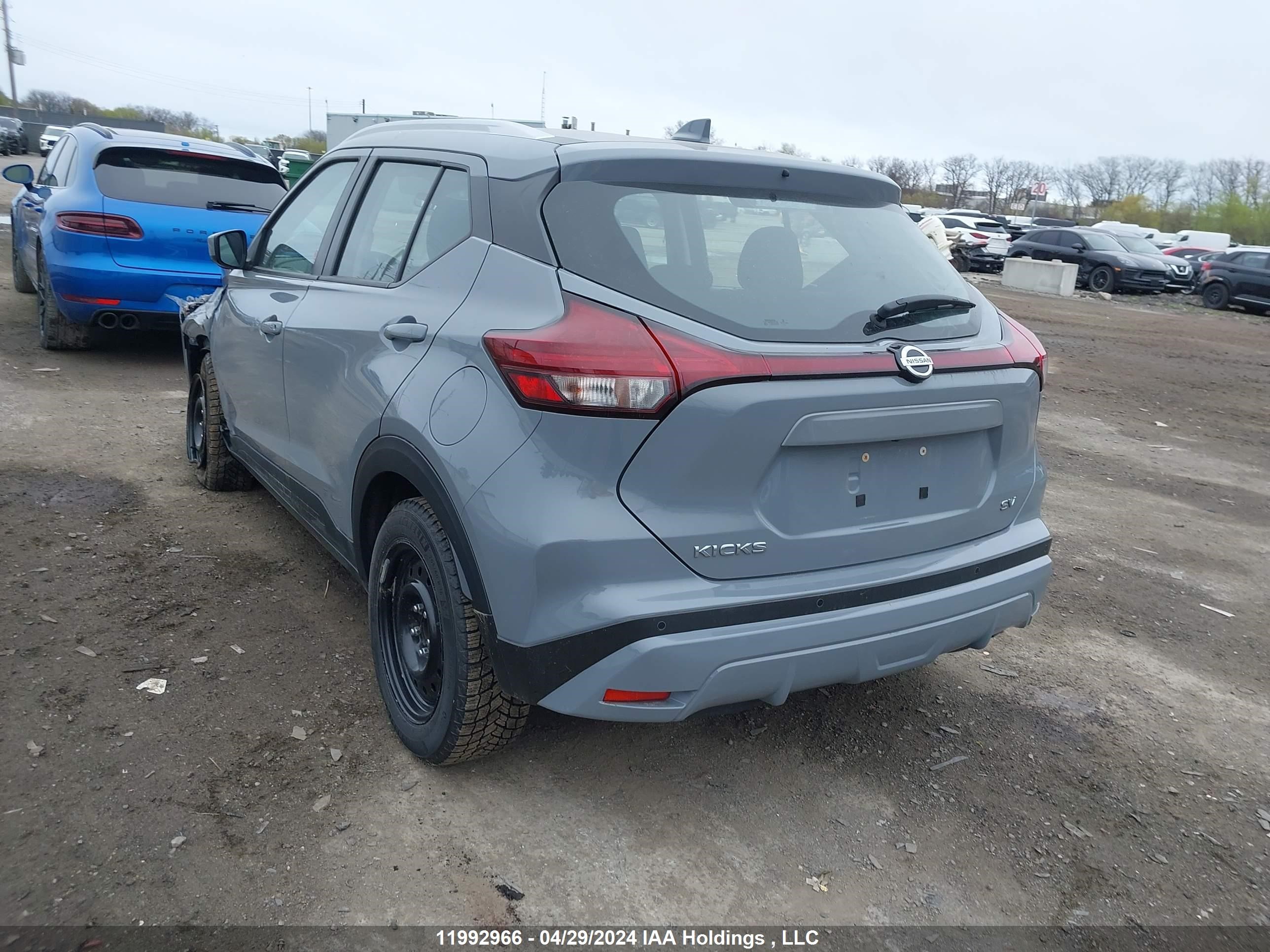 Photo 2 VIN: 3N1CP5CV2ML490336 - NISSAN KICKS 