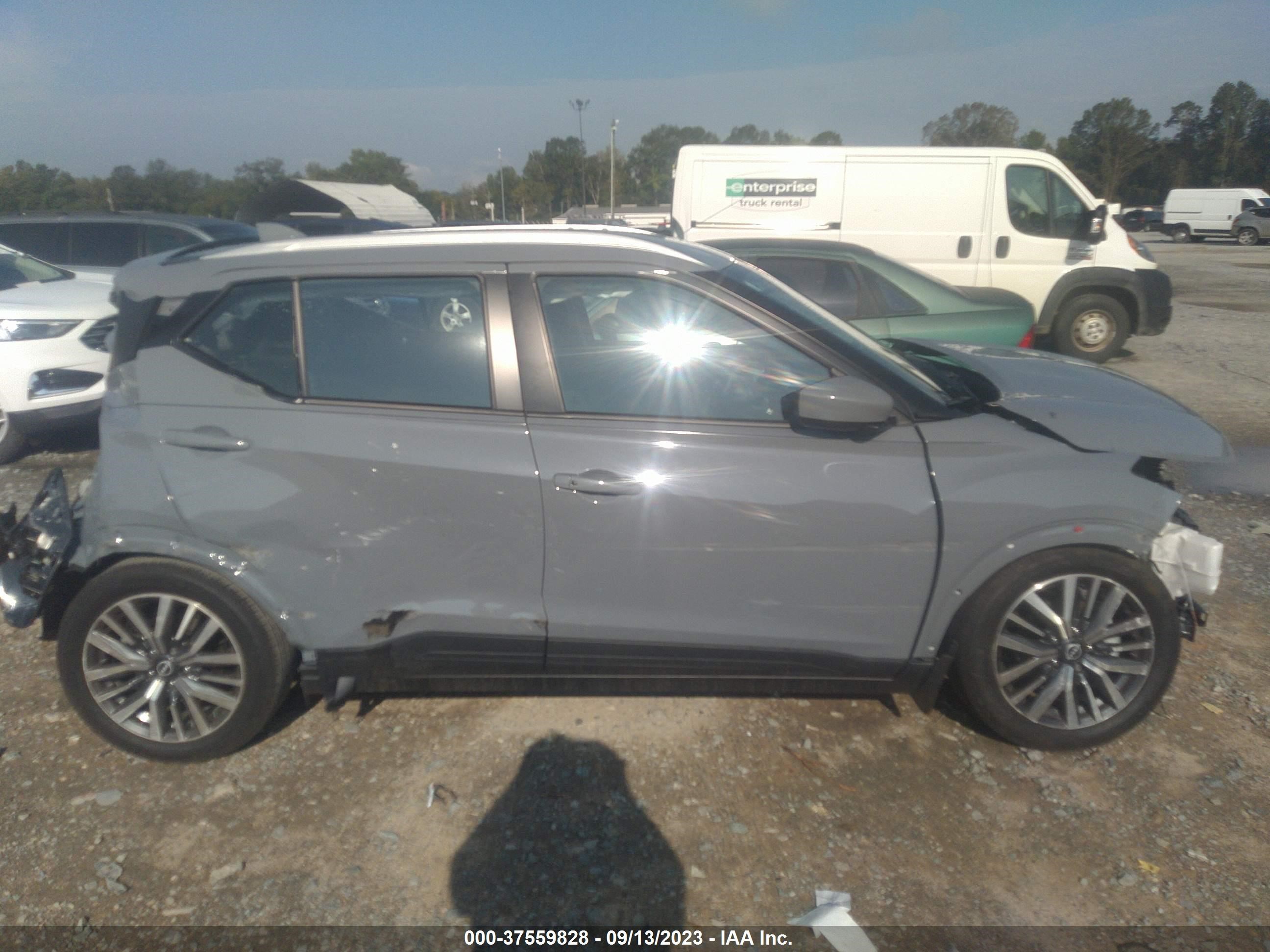 Photo 13 VIN: 3N1CP5CV2PL524828 - NISSAN KICKS 