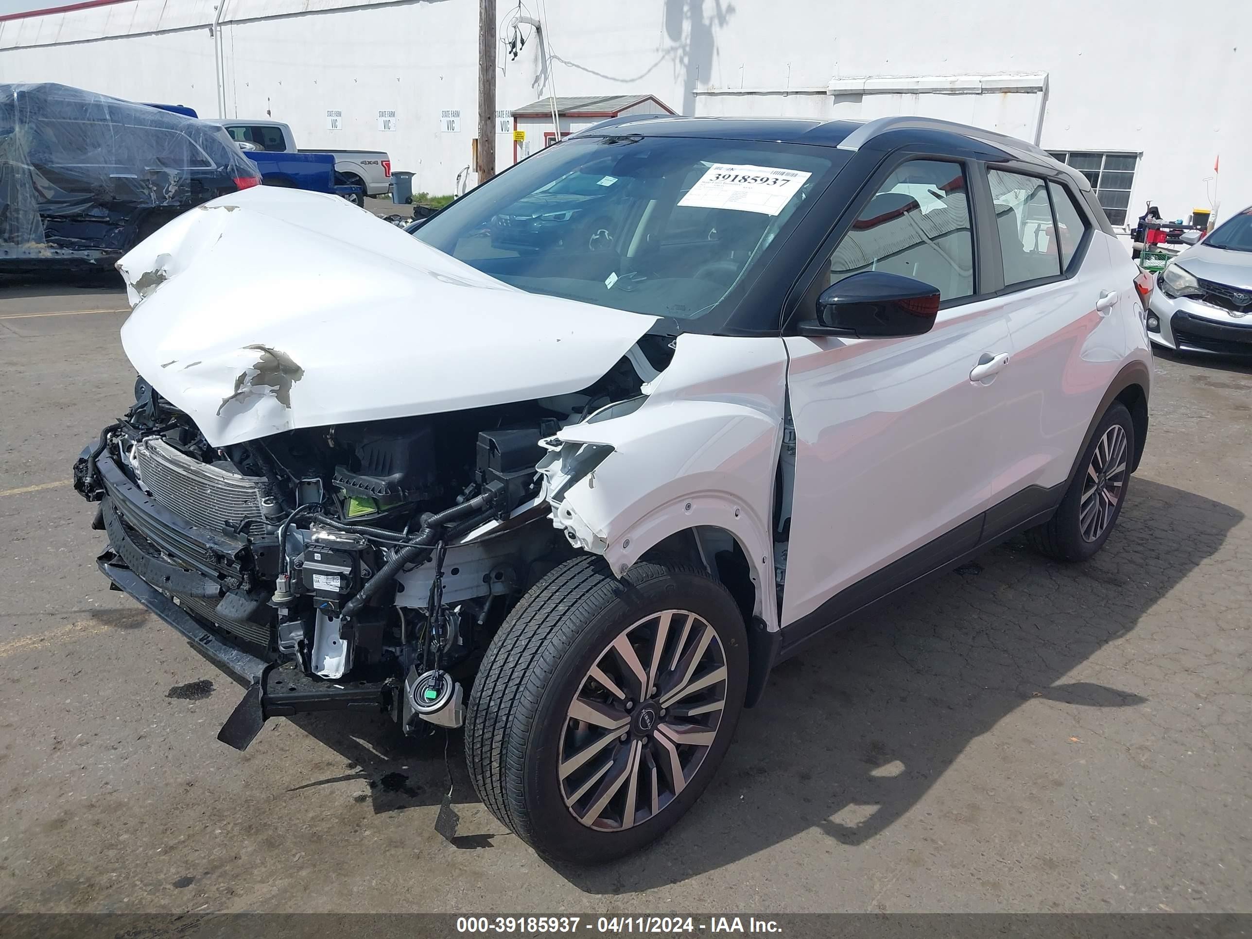 Photo 1 VIN: 3N1CP5CV2PL550135 - NISSAN KICKS 