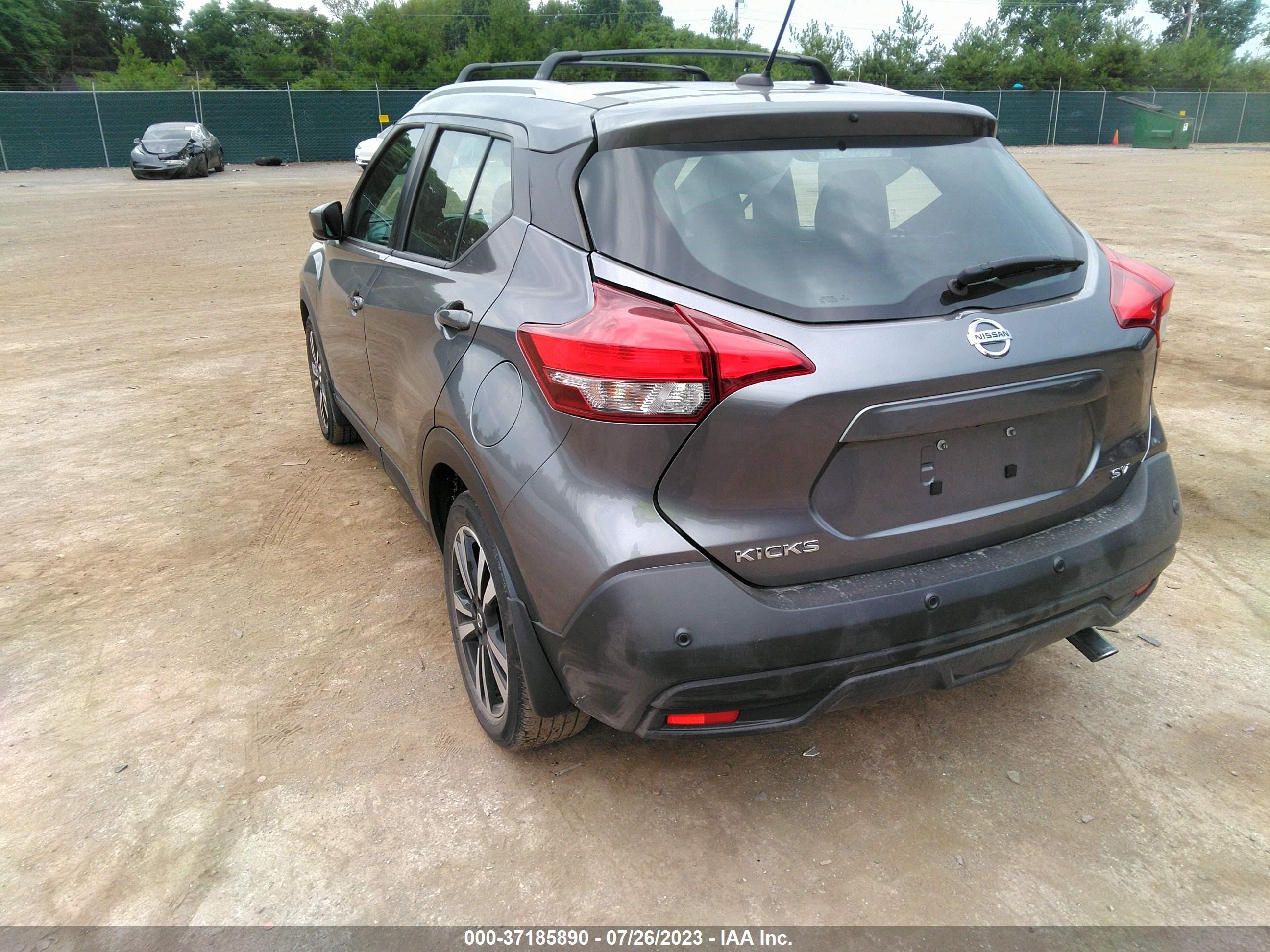 Photo 2 VIN: 3N1CP5CV3LL502380 - NISSAN KICKS 