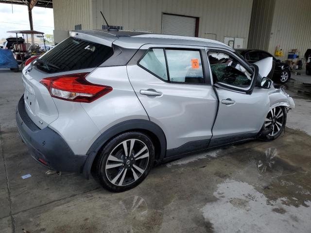 Photo 2 VIN: 3N1CP5CV3LL514285 - NISSAN KICKS 