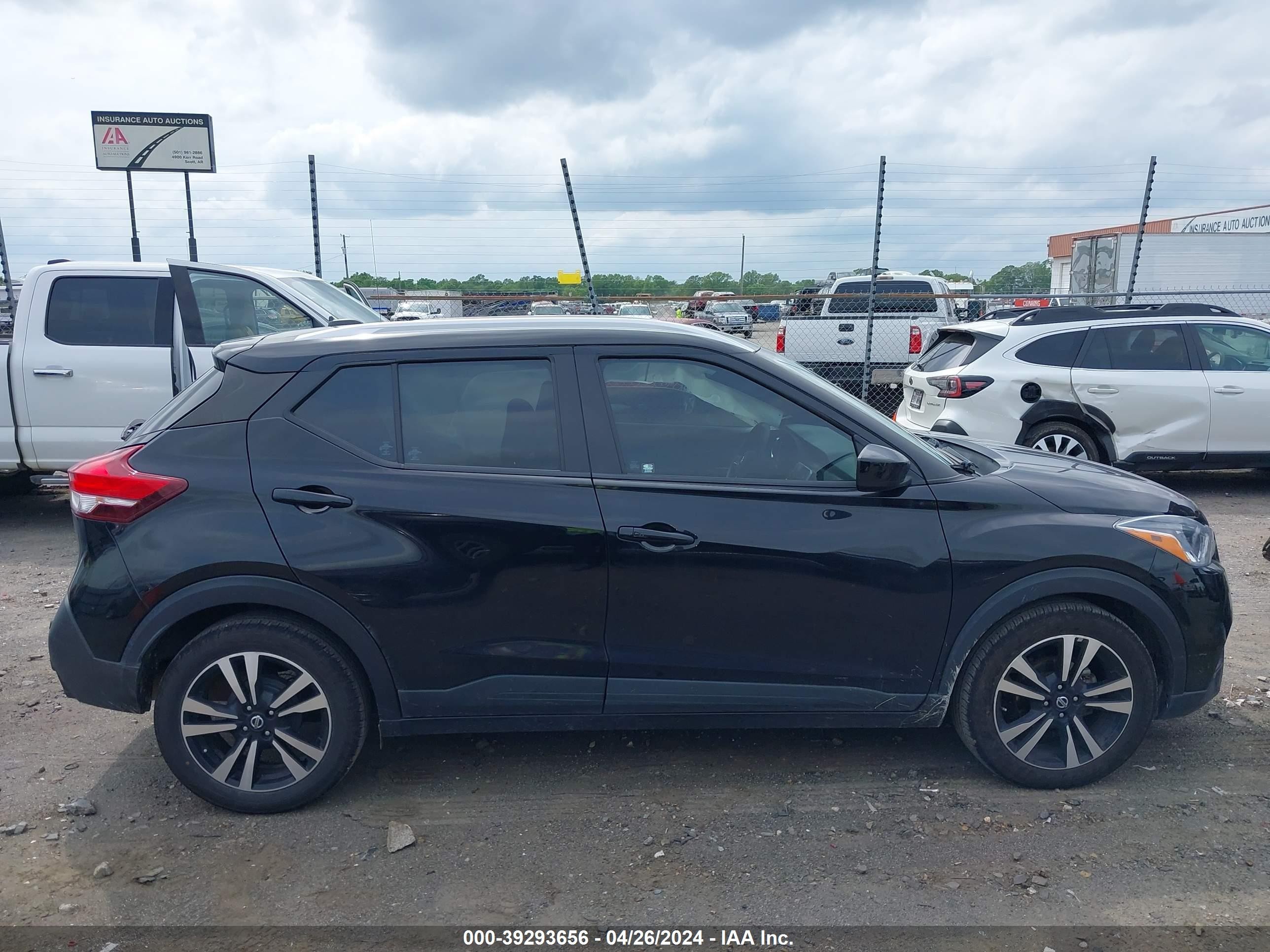 Photo 12 VIN: 3N1CP5CV3LL517767 - NISSAN KICKS 