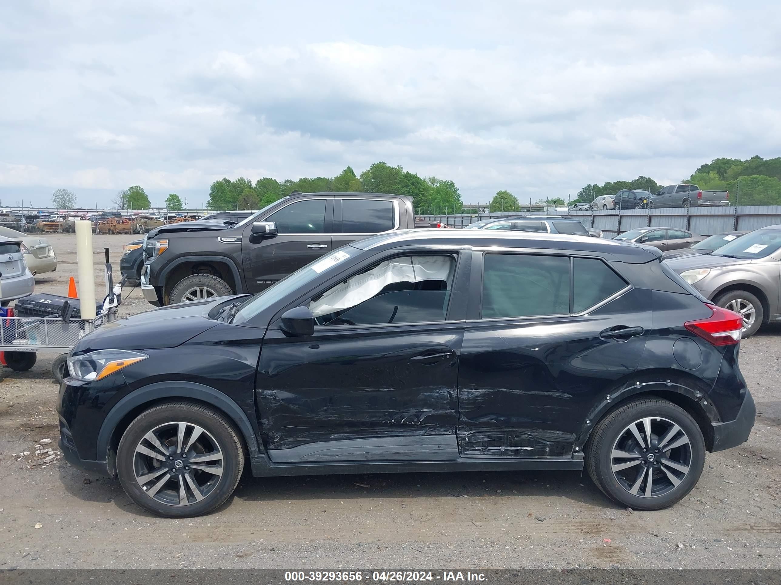 Photo 13 VIN: 3N1CP5CV3LL517767 - NISSAN KICKS 