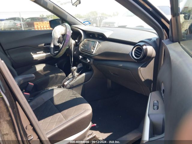 Photo 4 VIN: 3N1CP5CV3LL539607 - NISSAN KICKS 