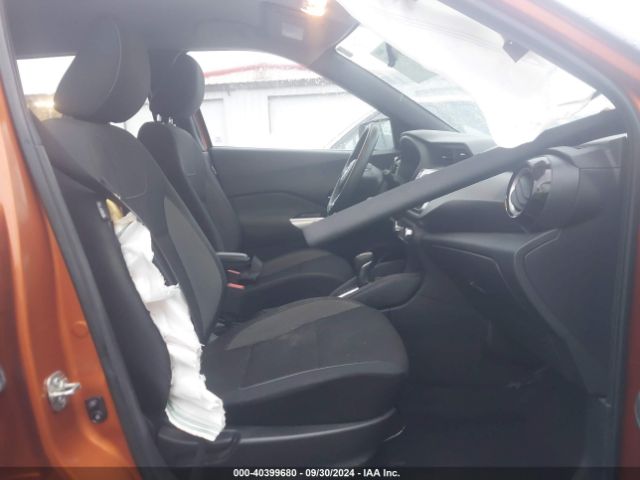 Photo 4 VIN: 3N1CP5CV3LL572669 - NISSAN KICKS 